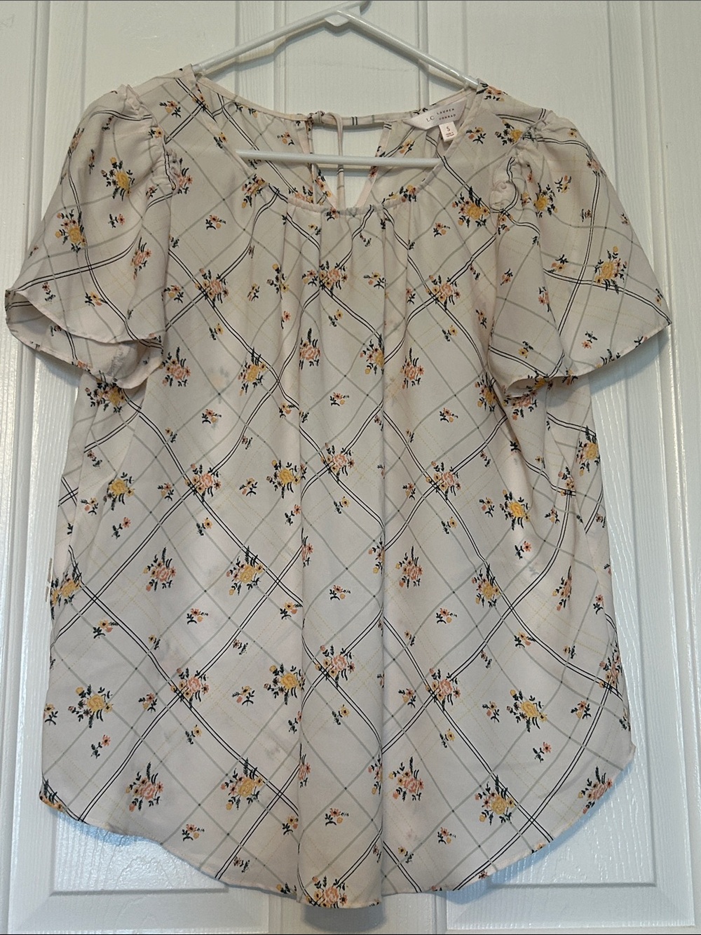 Lauren Conrad Light Cream Floral Short-Sleeve Women's Top Small